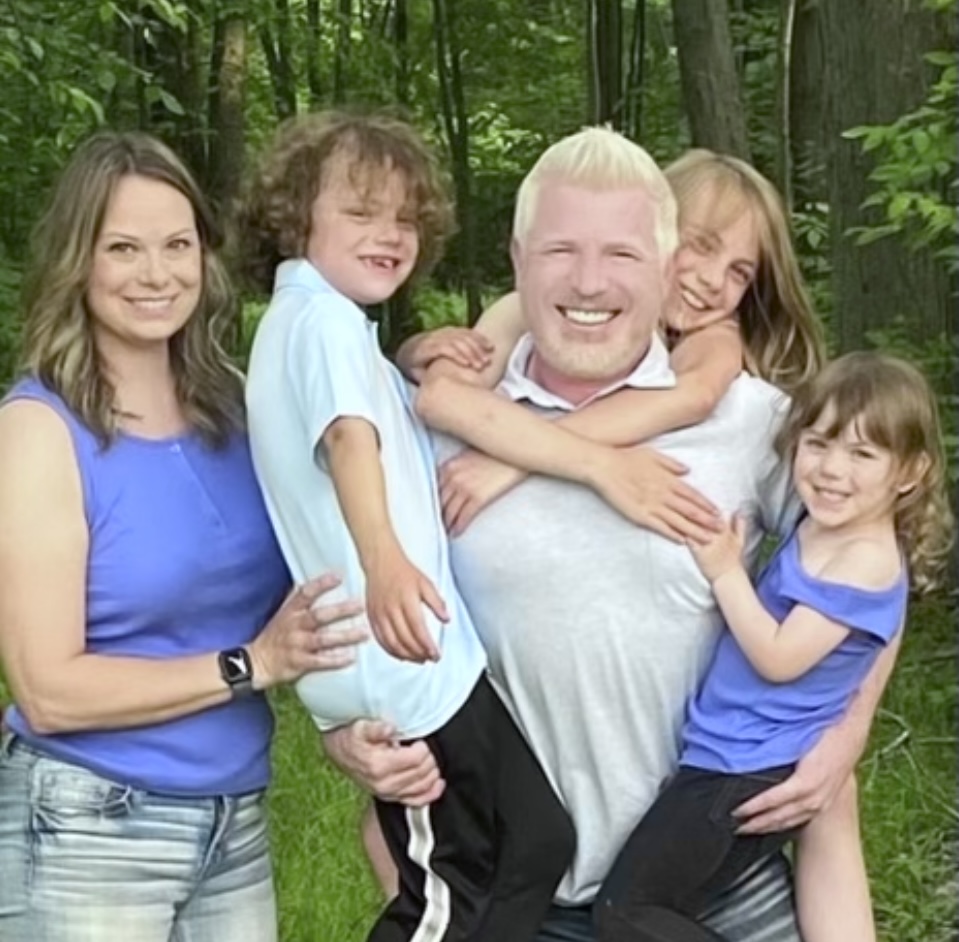 Robert Braucker with family